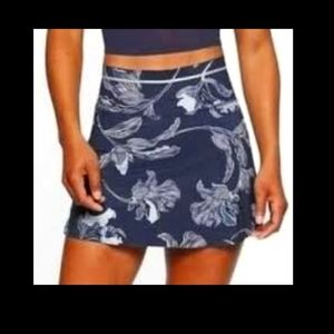 Athleta Floral Sonic Skort Size Small